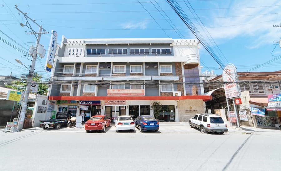 Reddoorz Plus  Poblacion District Davao