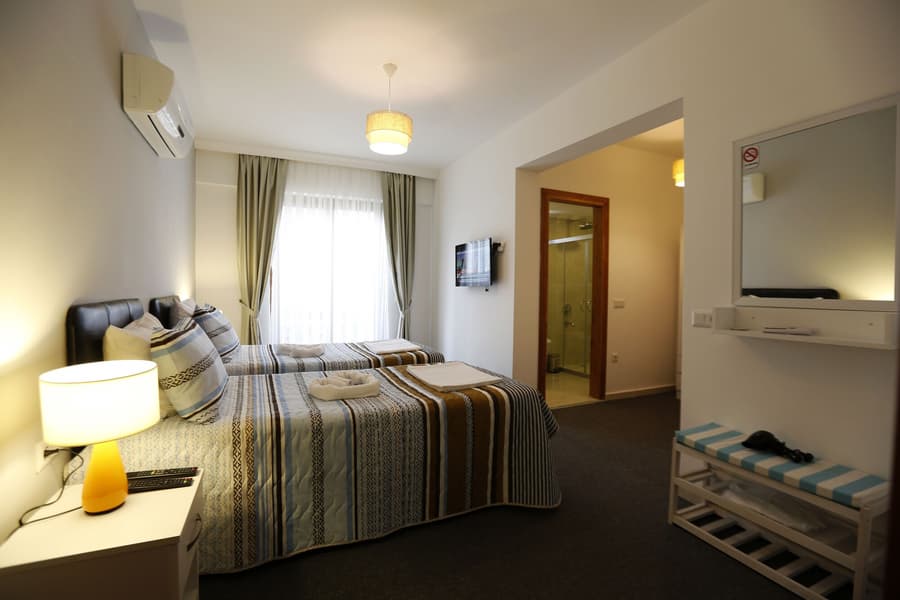 Himm Hotel