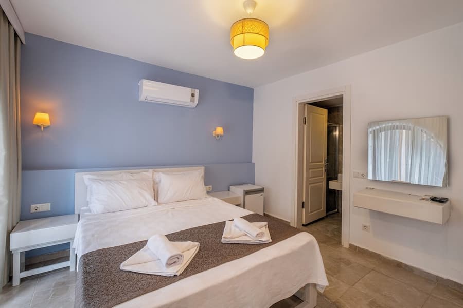 Himm Hotel