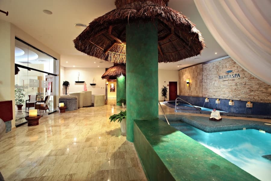 Bahia Principe Escape Tequila