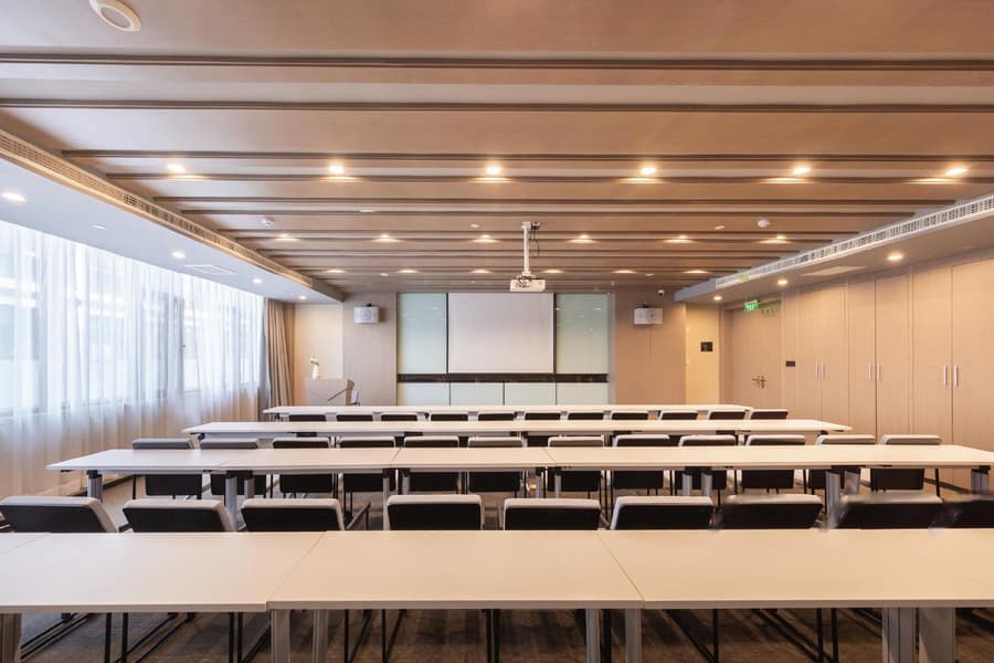 Atour Hotel (Datong Dongxin Plaza high speed railway station)