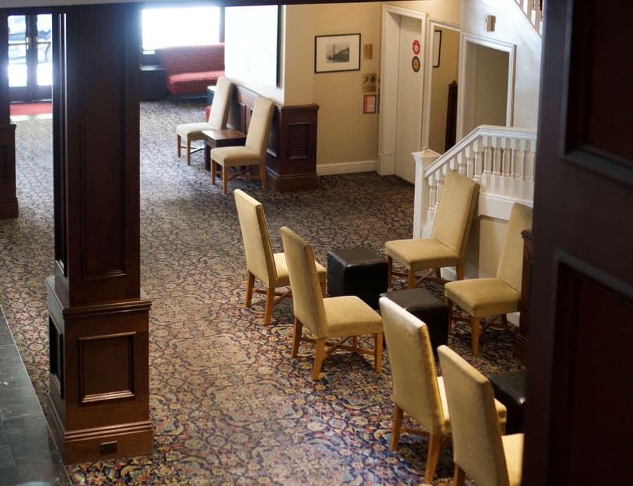 Washington Inn Oakland CA