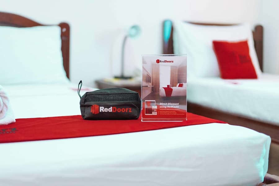 Reddoorz Plus  Poblacion District Davao