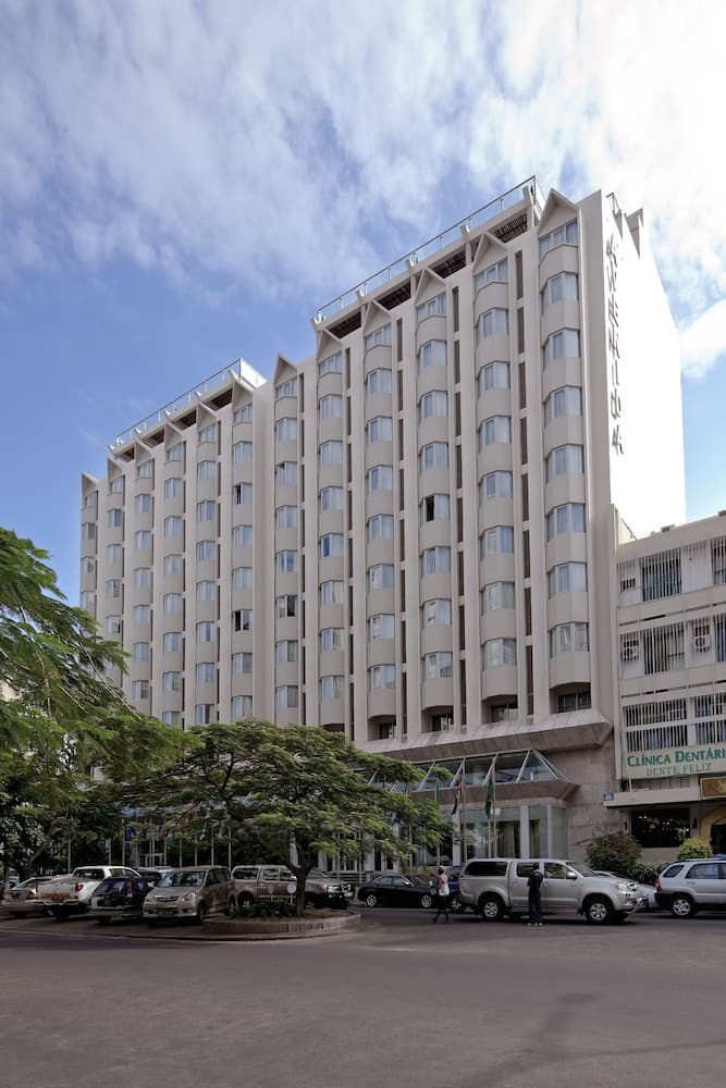 Avenida Hotel