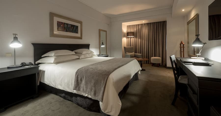Avenida Hotel