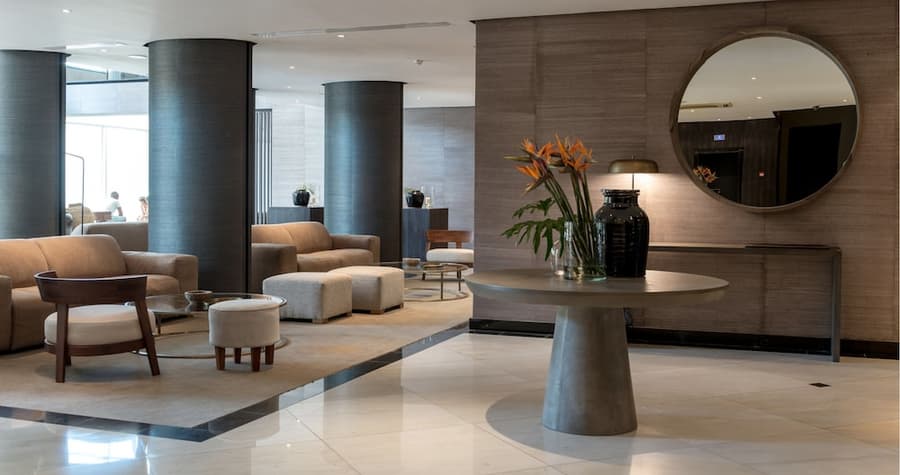 Avenida Hotel