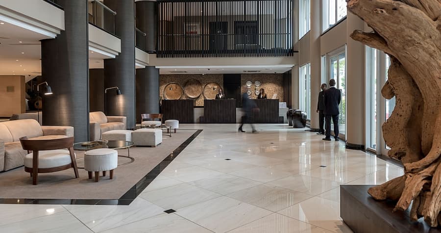 Avenida Hotel