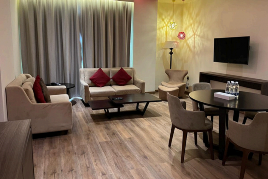 Carnelian Muscat - Airport Hotel