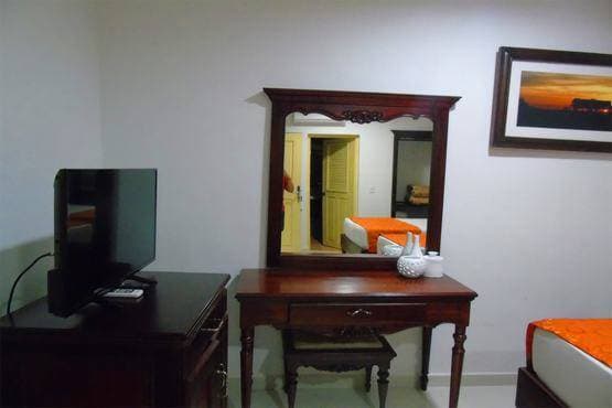 Hotel E La Calesa - Cubanacan