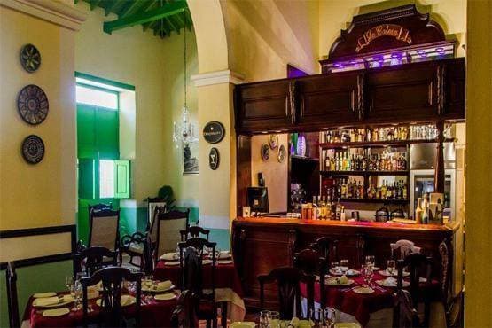 Hotel E La Calesa - Cubanacan