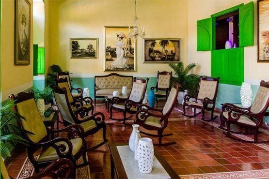 Hotel E La Calesa - Cubanacan