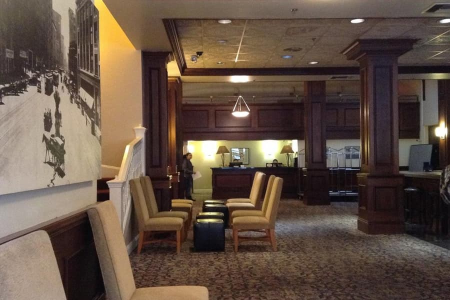 Washington Inn Oakland CA