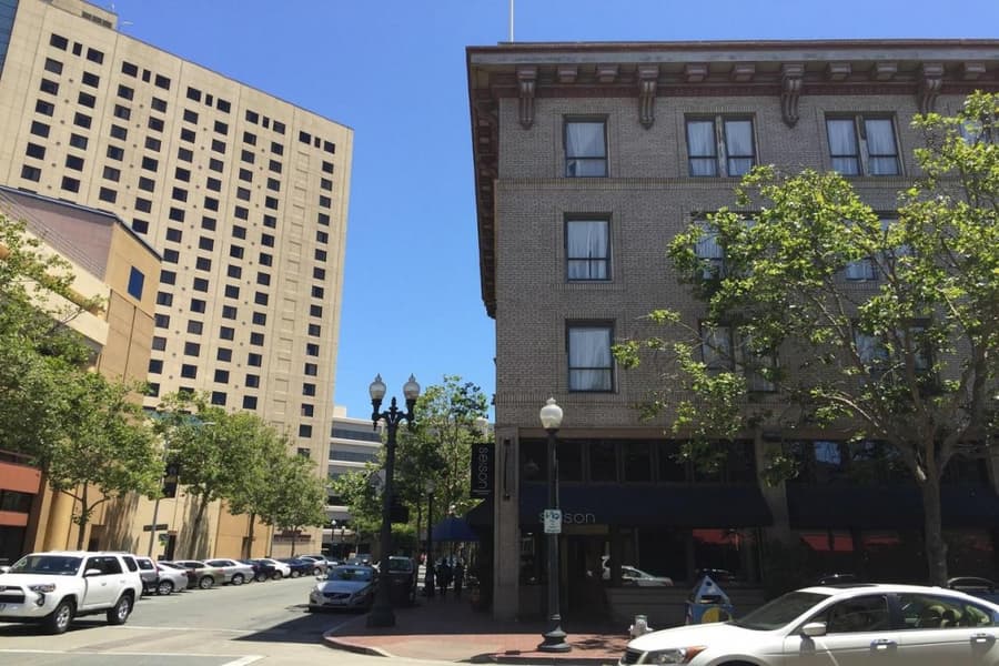 Washington Inn Oakland CA