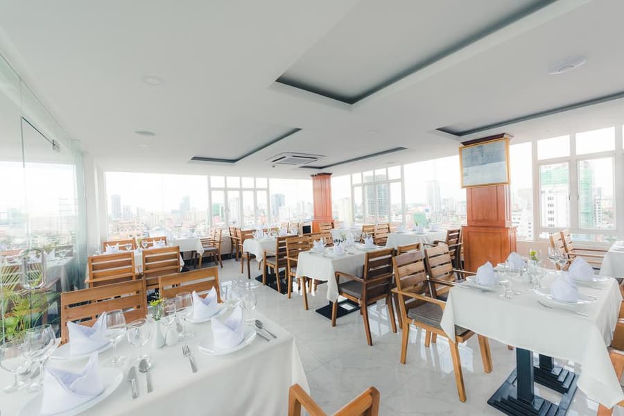 Le Mont Hotel