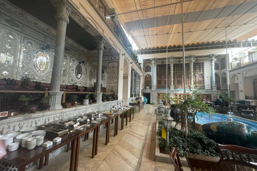 Shahsavaran Boutique Hotel
