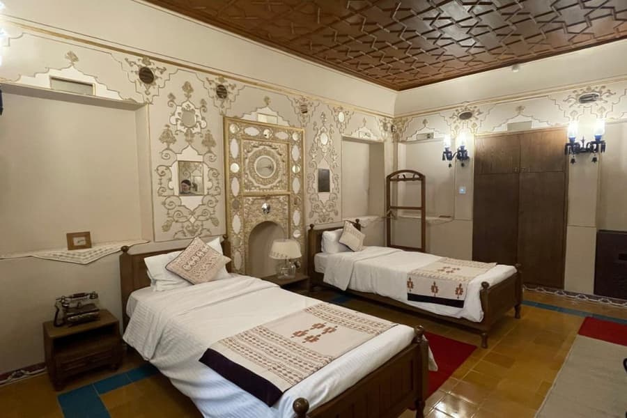 Shahsavaran Boutique Hotel
