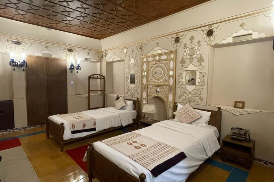 Shahsavaran Boutique Hotel