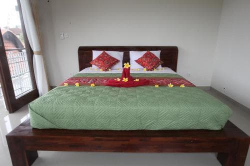 Merthayasa Bungalow 2